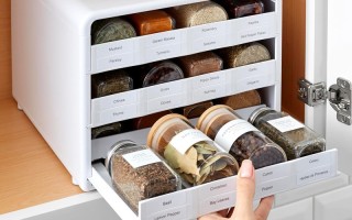 SpiceStack® Adjustable Spice Organizer